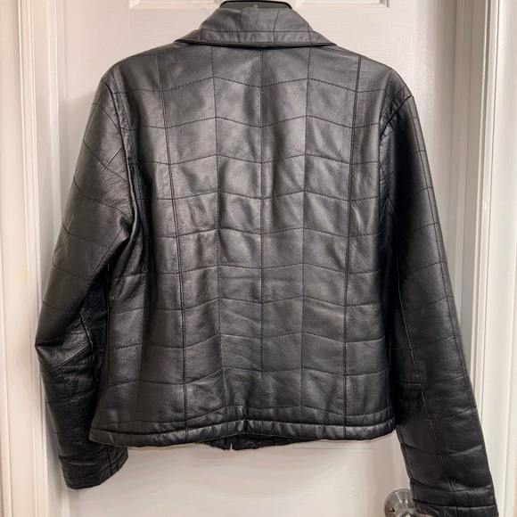 KC Collections Black Leather square stitched Jacket, Size Small - Picture 7 of 16